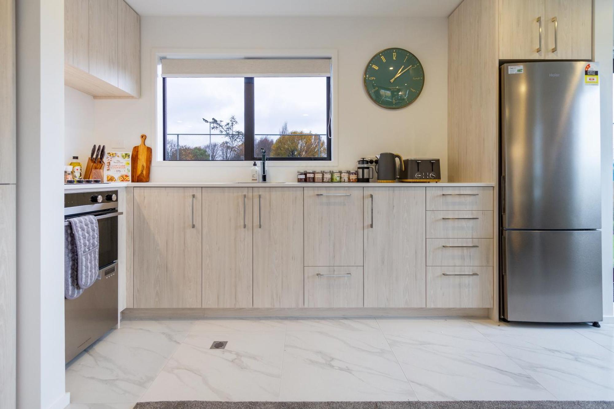 Serene Living 2 Bed With Carpark كريستتشيرش المظهر الخارجي الصورة