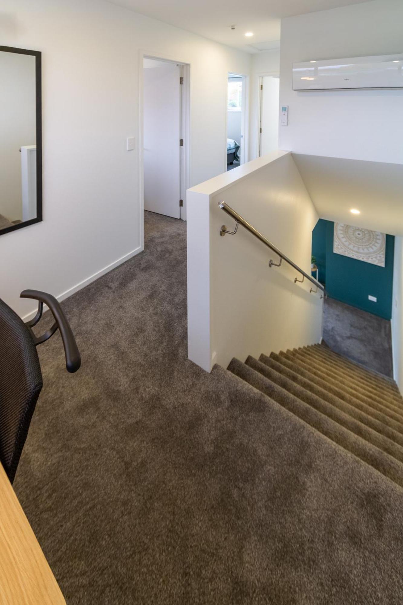 Serene Living 2 Bed With Carpark كريستتشيرش المظهر الخارجي الصورة