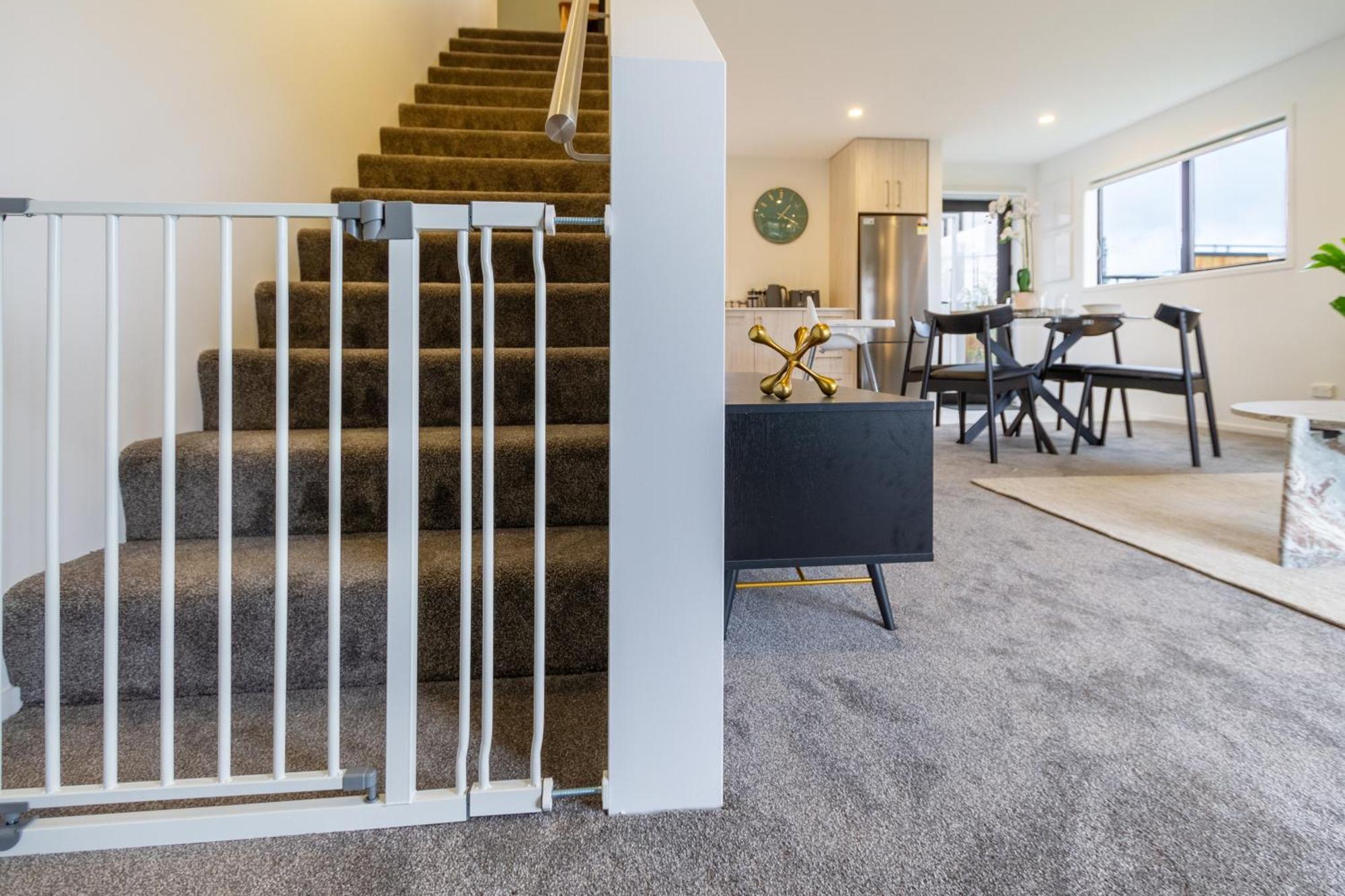 Serene Living 2 Bed With Carpark كريستتشيرش المظهر الخارجي الصورة