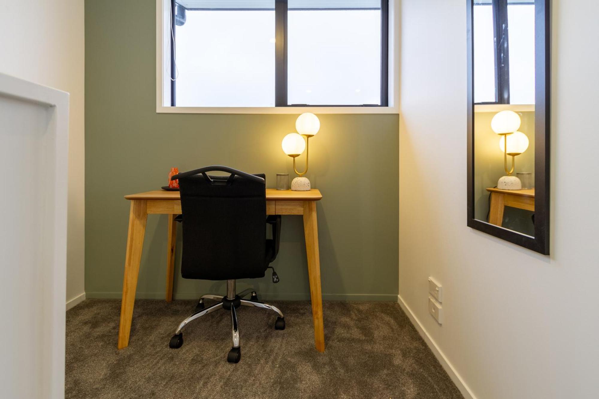 Serene Living 2 Bed With Carpark كريستتشيرش المظهر الخارجي الصورة
