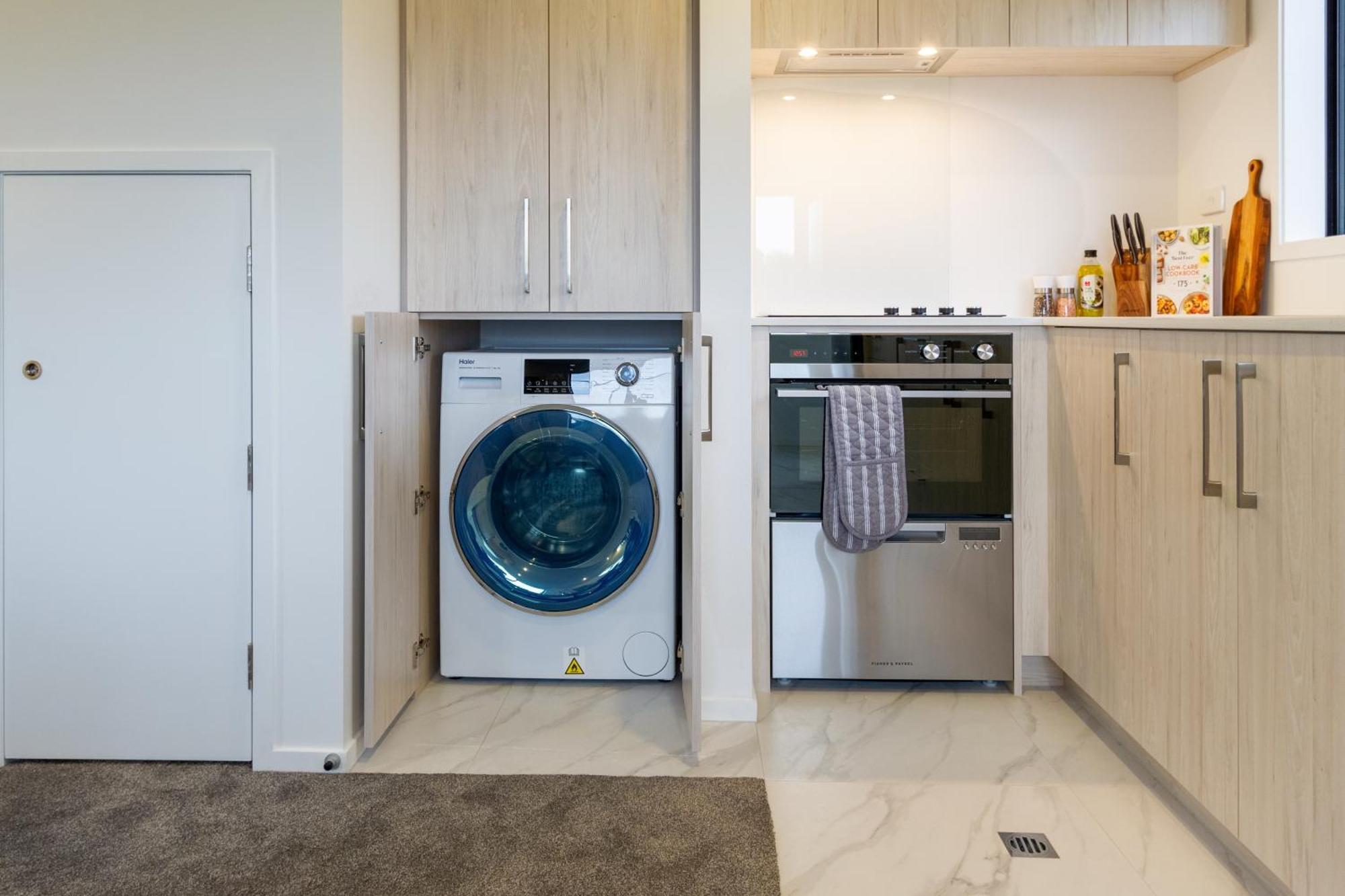 Serene Living 2 Bed With Carpark كريستتشيرش المظهر الخارجي الصورة